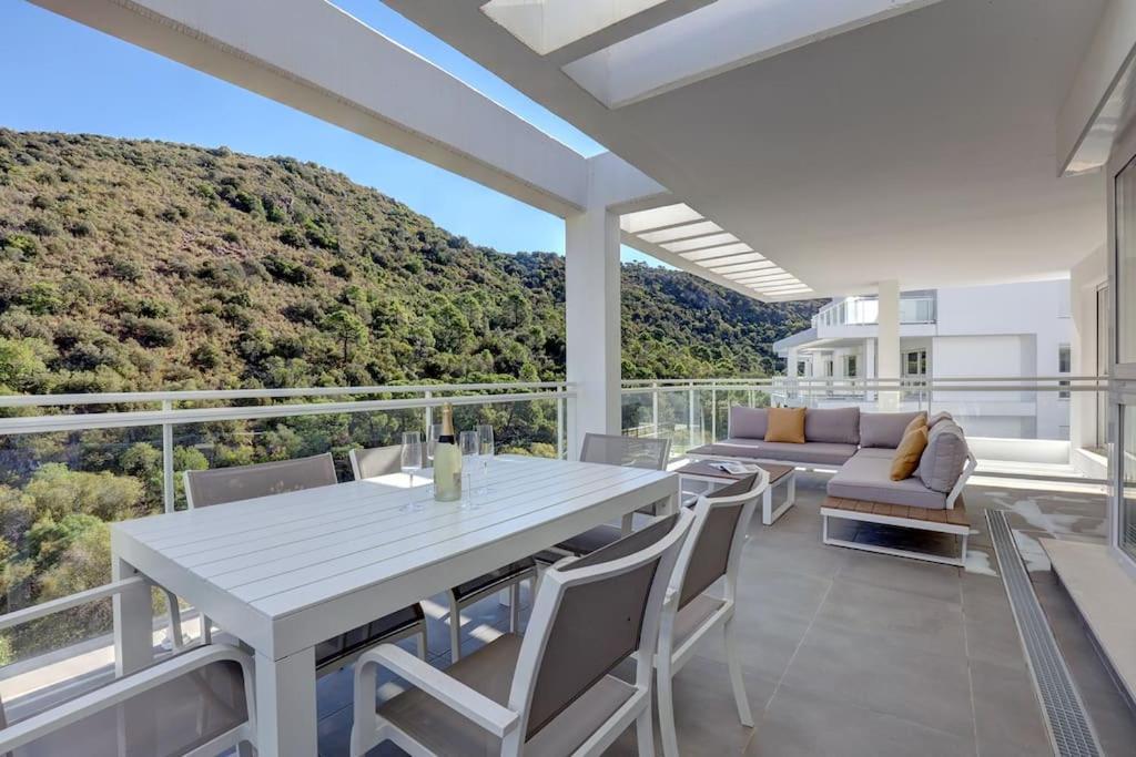 Riverside Benahavis Holiday Rental Apartment 外观 照片